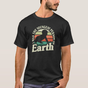Camiseta Aniversário Ainda Mais Jovem Na Terra Agel