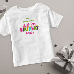 Camiseta Aniversário de 1 ano Dia Incrível Velas Coloridas