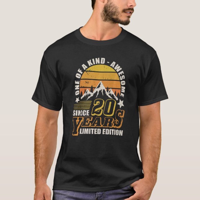 Camiseta Aniversário de 20 de 20 anos (Frente)