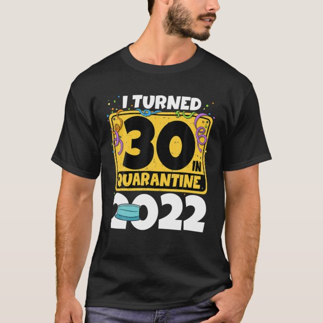 Camiseta aniversário de 30 anos I Transformou 30 Na Quarent (Frente)