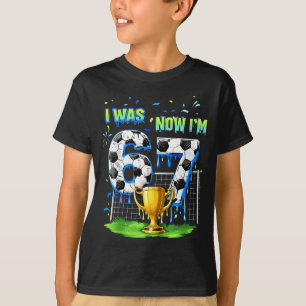 Camiseta Aniversário de 7 anos crianças futebol engraçado e