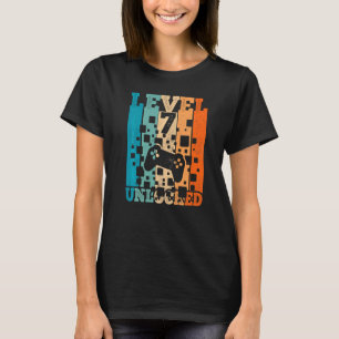 Camiseta Aniversário de 7 de nível 7 desbloqueado do jogado
