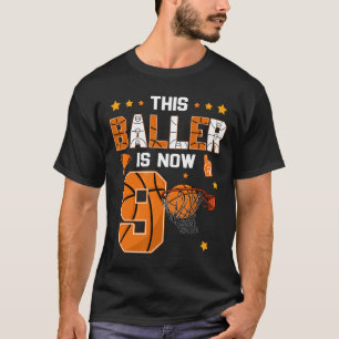 Camiseta Aniversário de 9 anos Sketll Este Ller Agora Tem N