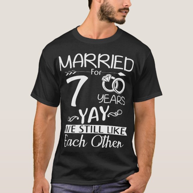 Camiseta Aniversário de Casamento 7. Casado Por 7 Anos (Frente)