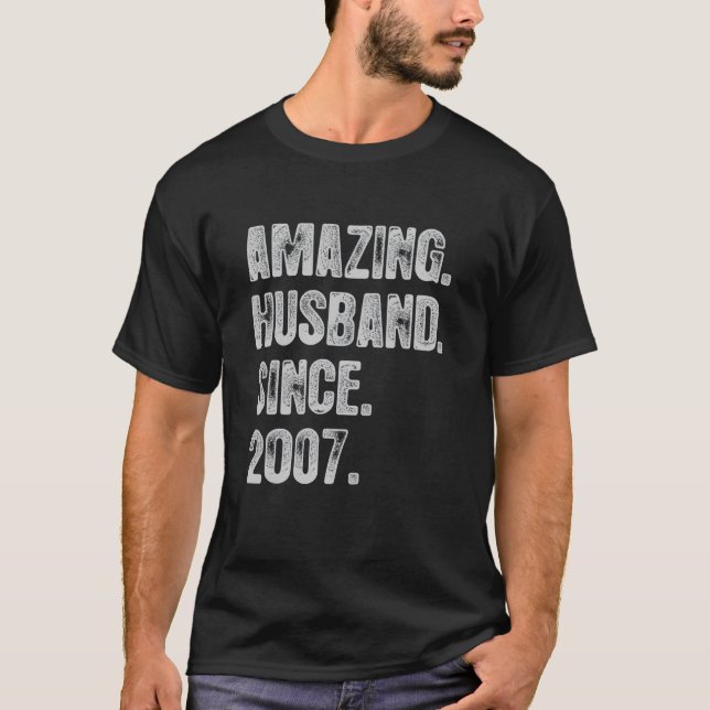 Camiseta Aniversário De Casamento De 15 Para Ele Espantoso  (Frente)