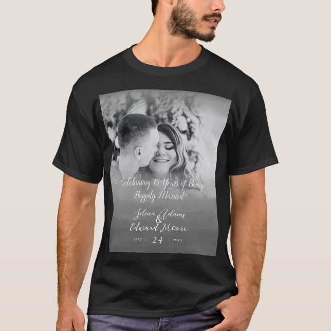 Camiseta Aniversário de Fotografia de Sobreposição Preta e  (Frente)