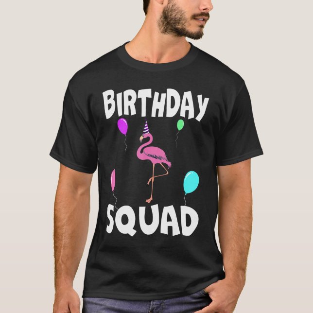 Camiseta Aniversário Esquadrão da Festa Flamingo Equipe Hom (Frente)