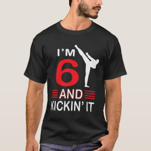 Camiseta Aniversário Oferta de Artes Marciais Oferece Garot