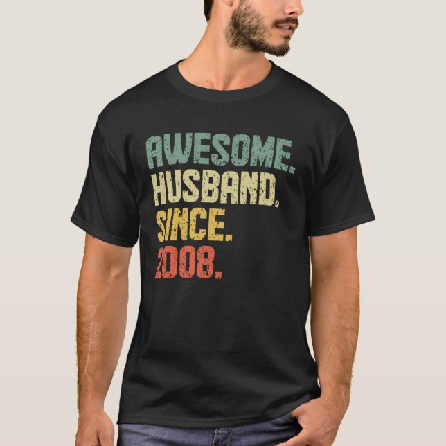 Camiseta Anniversary Awesome Husband Since 2008 Retro (Frente)