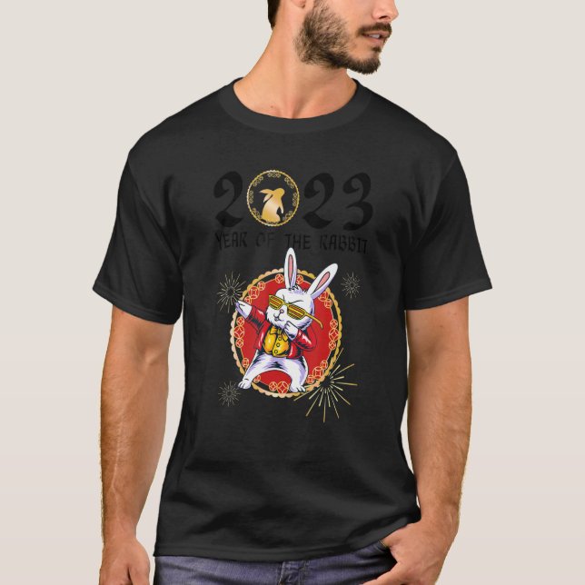 Camiseta Ano Novo Lunar Do Feliz ano novo De 2023 Com Rabbi (Frente)