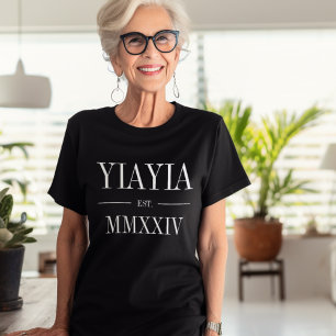Camiseta Ano Numeral Romano Yiayia Estabelecido