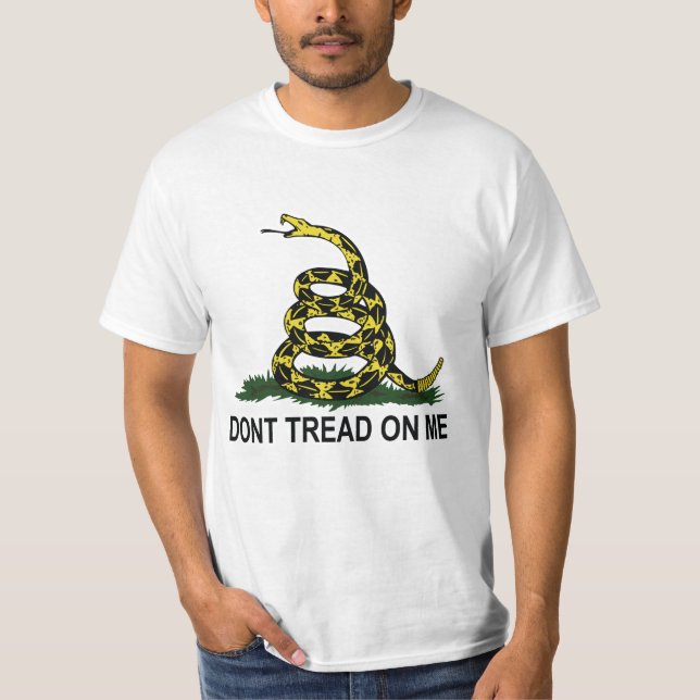 Camiseta Anti-Biden Não me pise (Frente)