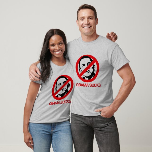 Camiseta Anti-Obama - Obama Sucks (Unissex)