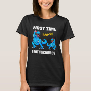Camiseta Anunciação do Bebê do Irmão Dinossauro Primeira Ve