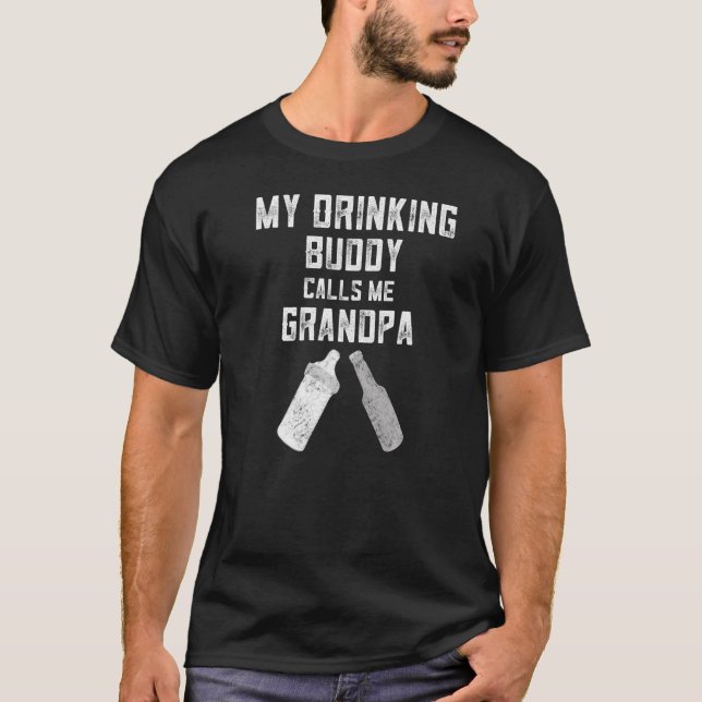 Camiseta Anúncio De Gravidez Para O Avô, Minha Bebida (Frente)