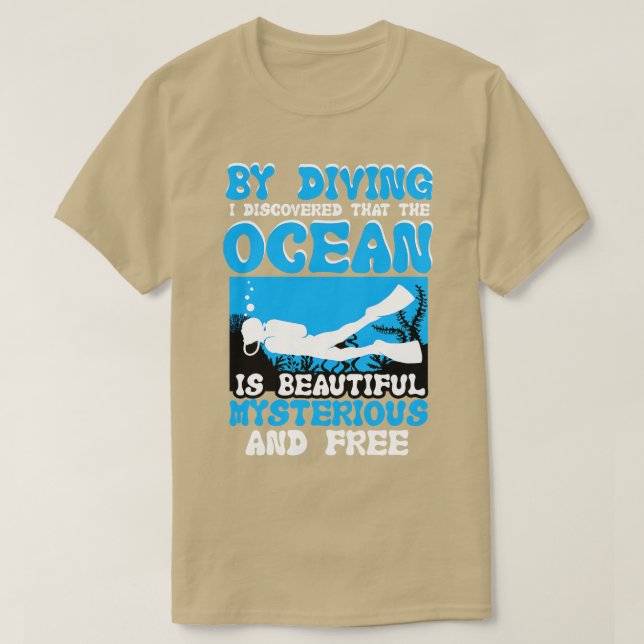 Camiseta Ao Mergulhar Eu Descobri Que O Oceano (Frente do Design)