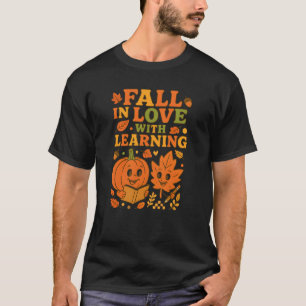 Camiseta Apaixonar-se por Aprendizado de Professores Retro
