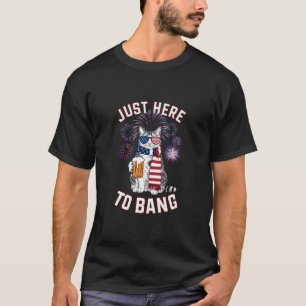 Camiseta Apenas Aqui Para Beber Cerveja Com Bandeira Dos EU