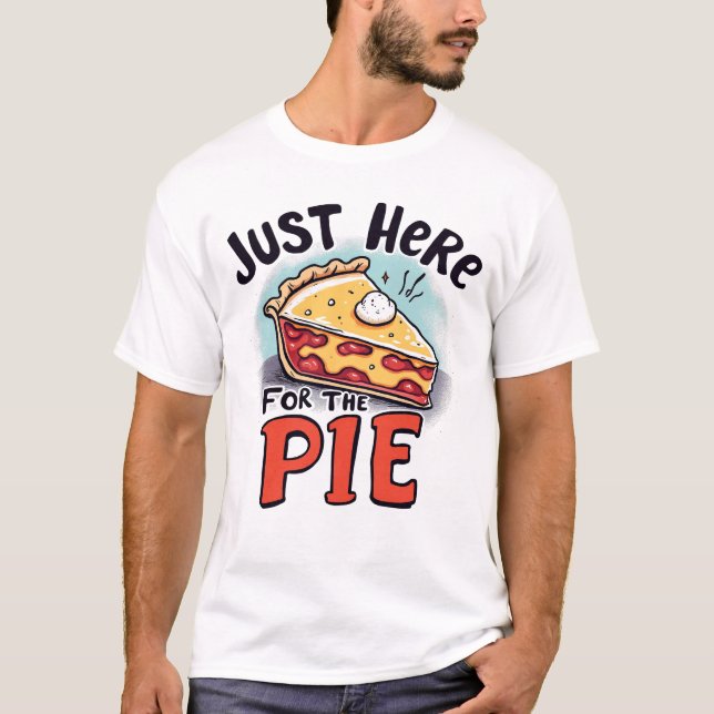 Camiseta Apenas Aqui Pelo Bolo Engraçado (Frente)