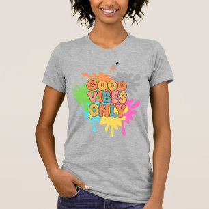 Camiseta Apenas Boas Vibrações Tipografia Retro – Energia P
