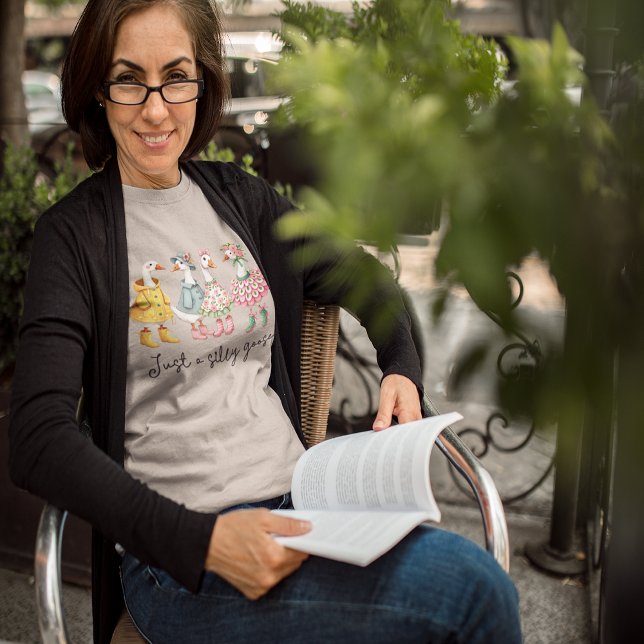 Camiseta Apenas Bobo Goose (Just Silly Goose T-Shirt)