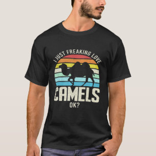 Camiseta Apenas Camelídeos De Amor Muito Bem Premium