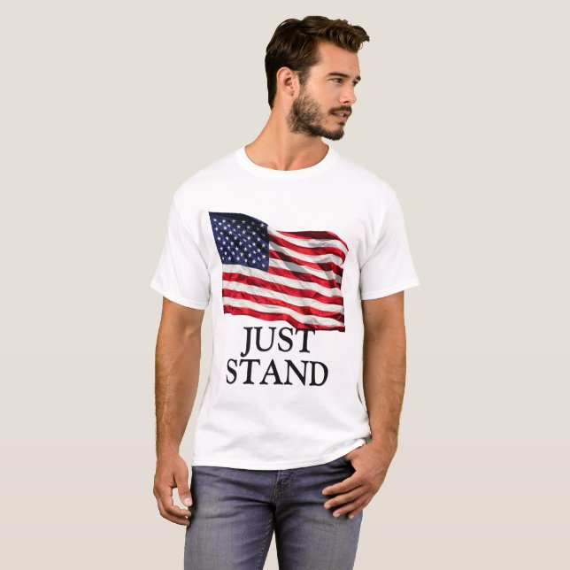 Camiseta Apenas fique de pé, bandeira americana (Frente Completa)