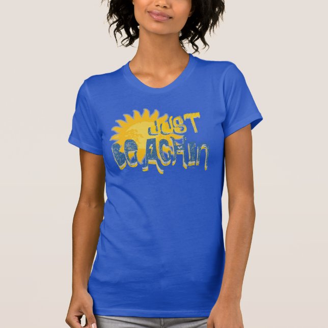 Camiseta Apenas Marinho de BEACHIN! (Frente)