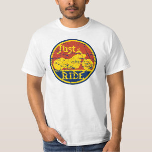 Camiseta Apenas o valor dos homens do passeio fixou o preç