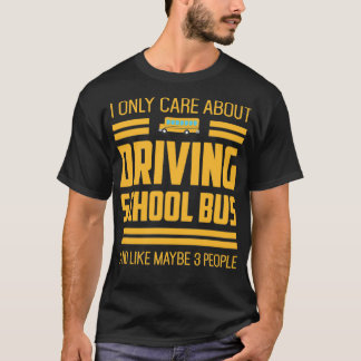 Camiseta Apenas Se Preocupe Com O Retrô De Ônibus Escolar D