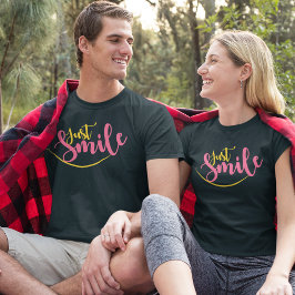 Camiseta Apenas sorrindo