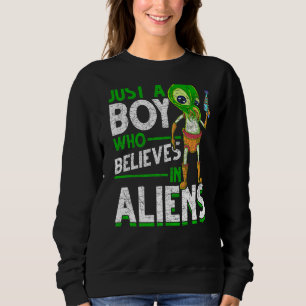 Camiseta Apenas Um Garoto Que Acredita Em Aliens De Rapto D