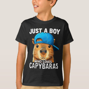 Camiseta Apenas um garoto que ama capivaras