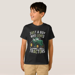 Camiseta Apenas um menino com um grande amor pelos tratores