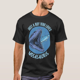 Camiseta Apenas Um Menino Que Ama Mosassaurus Dinossaur Din