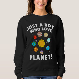 Camiseta Apenas Um Menino Que Ama O Tema Da Astrologia Espa