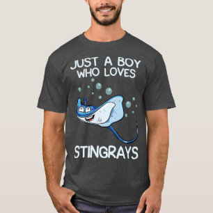 Camiseta Apenas Um Menino Que Ama Raios