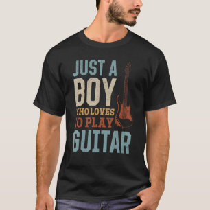 Camiseta Apenas um menino que ama tocar violão - Tocador de