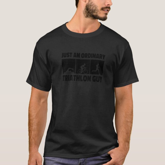 Camiseta Apenas Uma Cara Triathlon Correndo Nadando Bi (Frente)