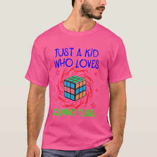 Camiseta Apenas uma criança que ama resolver o tapete compe