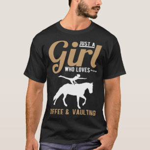 Camiseta Apenas Uma Garota Que Ama Café & Salto no Cavalo d