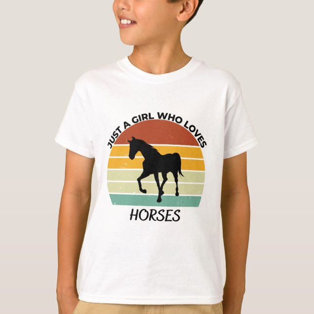 Camiseta Apenas uma garota que ama cavalos (Frente)