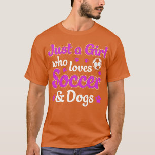 Camiseta Apenas uma garota que ama e canta jogadora de mulh