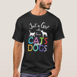 Camiseta Apenas Uma Garota Que Ama Gatos E Cães  Garota