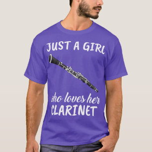 Camiseta Apenas Uma Menina Que A Ama Clarinet