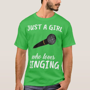 Camiseta Apenas Uma Menina Que Adora Cantando