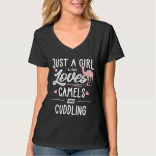 Camiseta Apenas Uma Menina Que Ama Camelos E Mulheres Engra