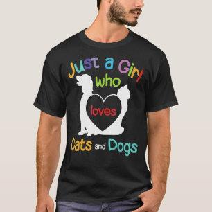 Camiseta Apenas Uma Menina Que Ama Gatos E Cachorros Propri