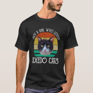 Camiseta Apenas Uma Menina Que Ama Gatos Tuxedo