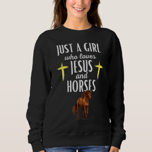 Camiseta Apenas Uma Menina Que Ama Jesus E Cavalos Cristo B